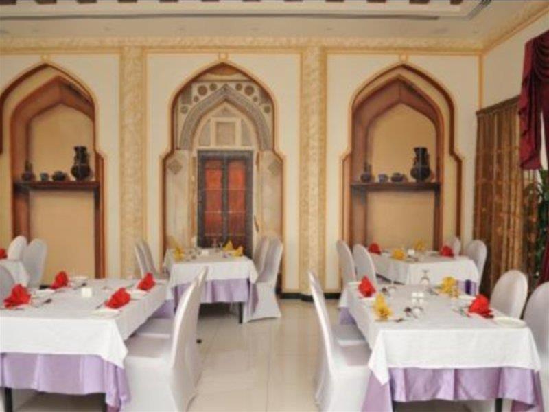 Al Maha Int Hotel Oman Mascate Exterior foto